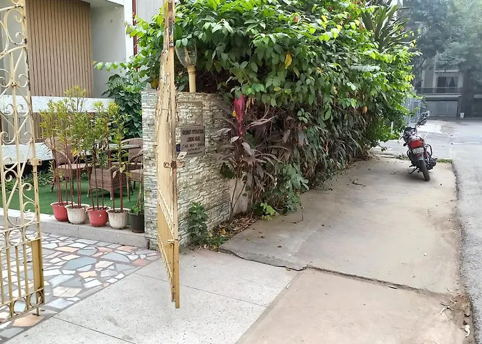 Krishna\'S International Lodging House